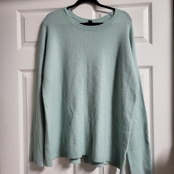 Halogen - NWOT-Mint Green Yak Hair Sweater with Bow Accents- Size XL - Picture 4 of 4
